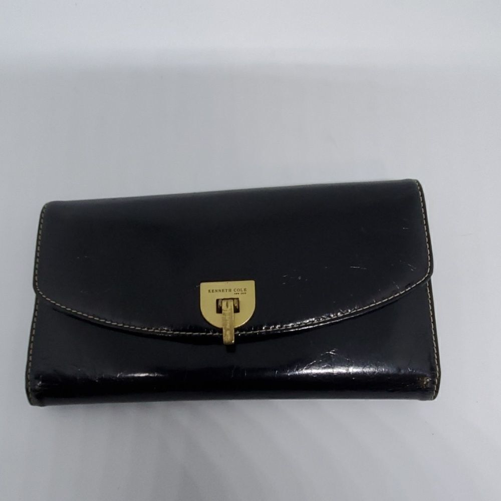 Kenneth Cole Black Genuine Leather Wallet
